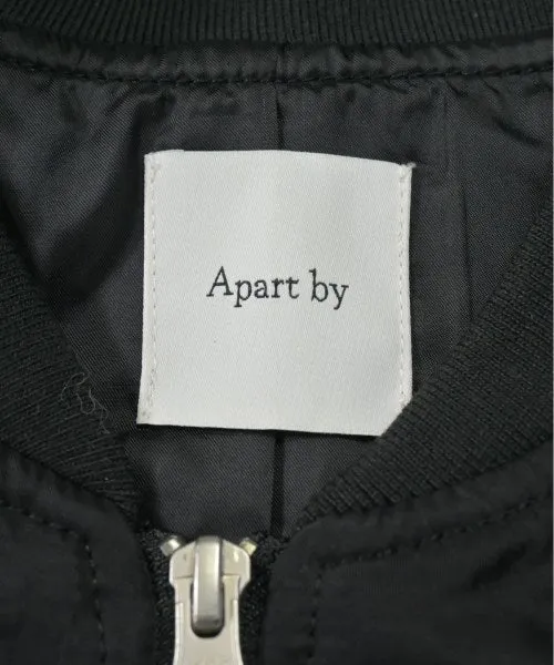 Apart By Lowrys Militärjacken