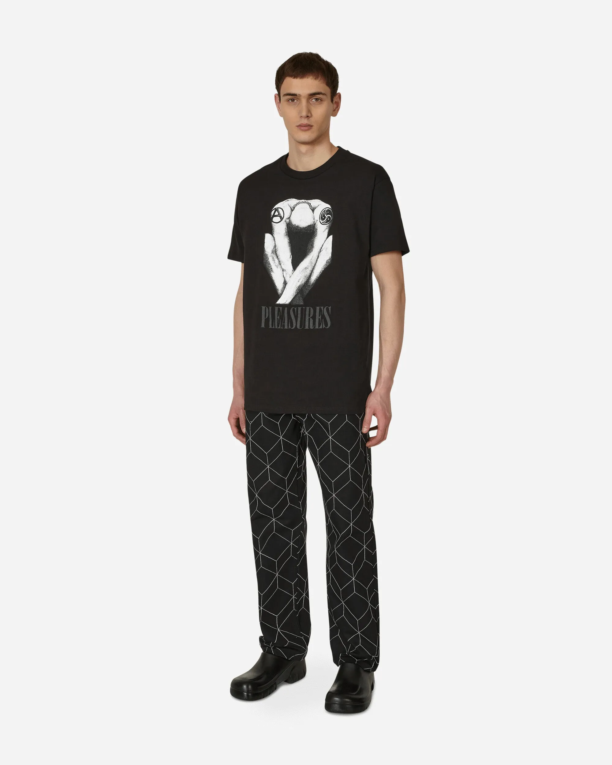 Gebogenes T-Shirt Schwarz