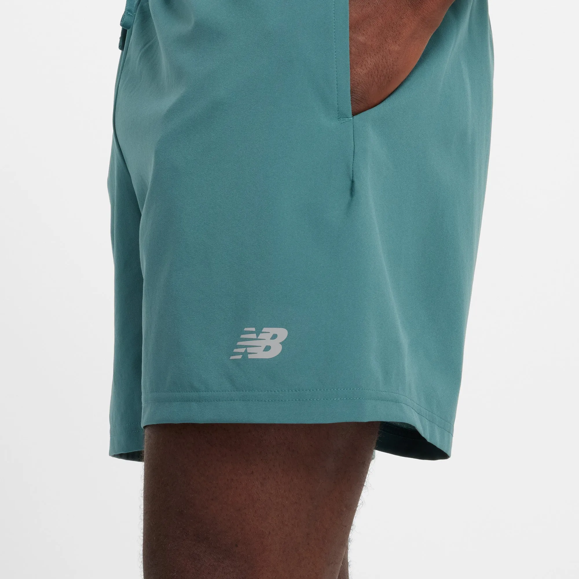 Herren Sport Essentials 5-Zoll Shorts