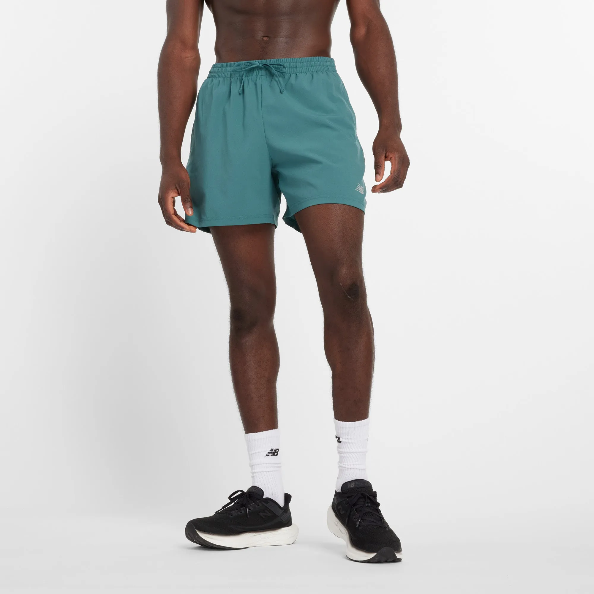 Herren Sport Essentials 5-Zoll Shorts