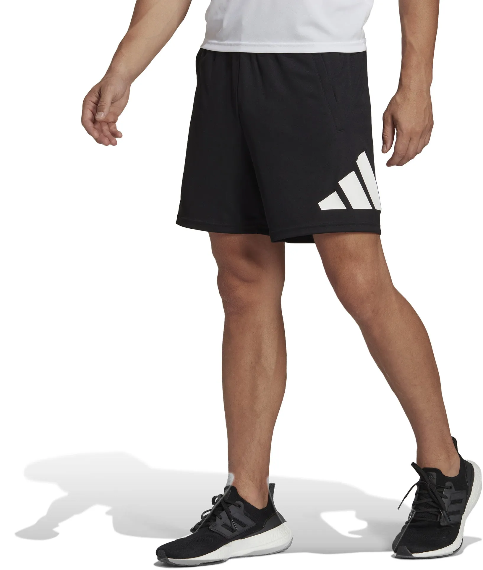 Herren Train Essentials Logo Trainingsshorts 7 Zoll