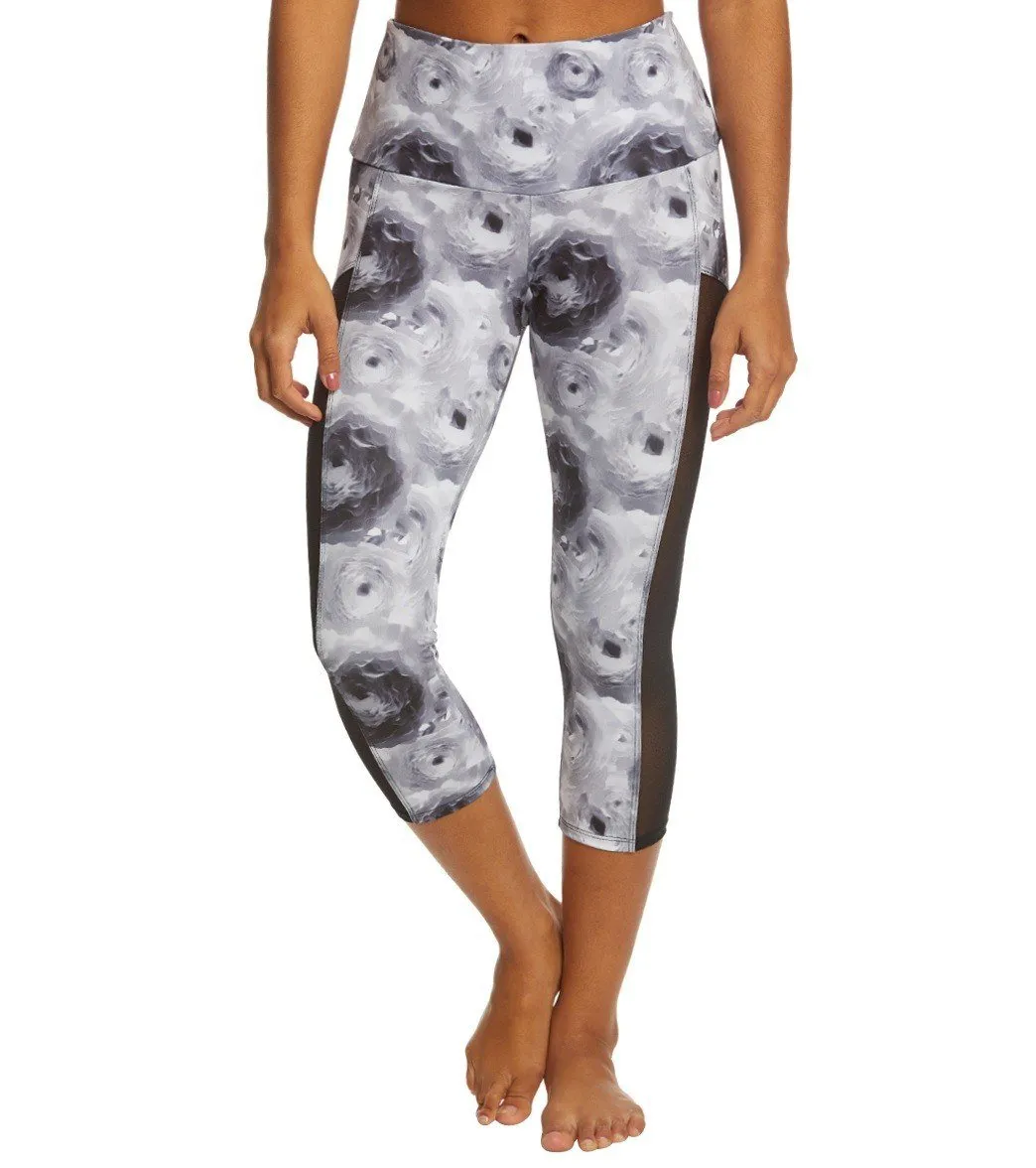 Onzie Hot Yoga High Rise Stunner Capri 2011