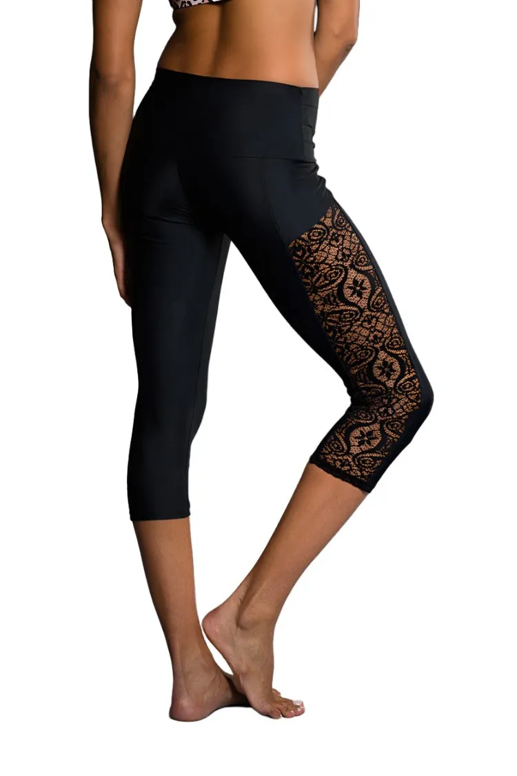 Onzie Hot Yoga High Rise Stunner Capri 2011
