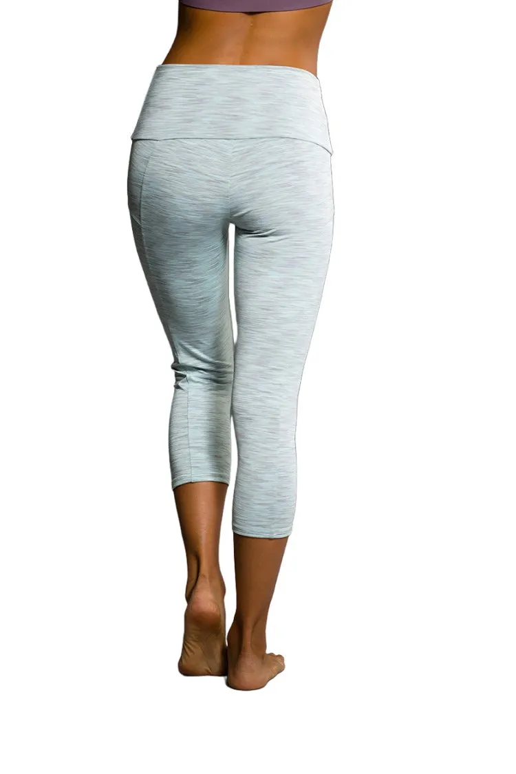 Onzie Hot Yoga High Rise Stunner Capri 2011