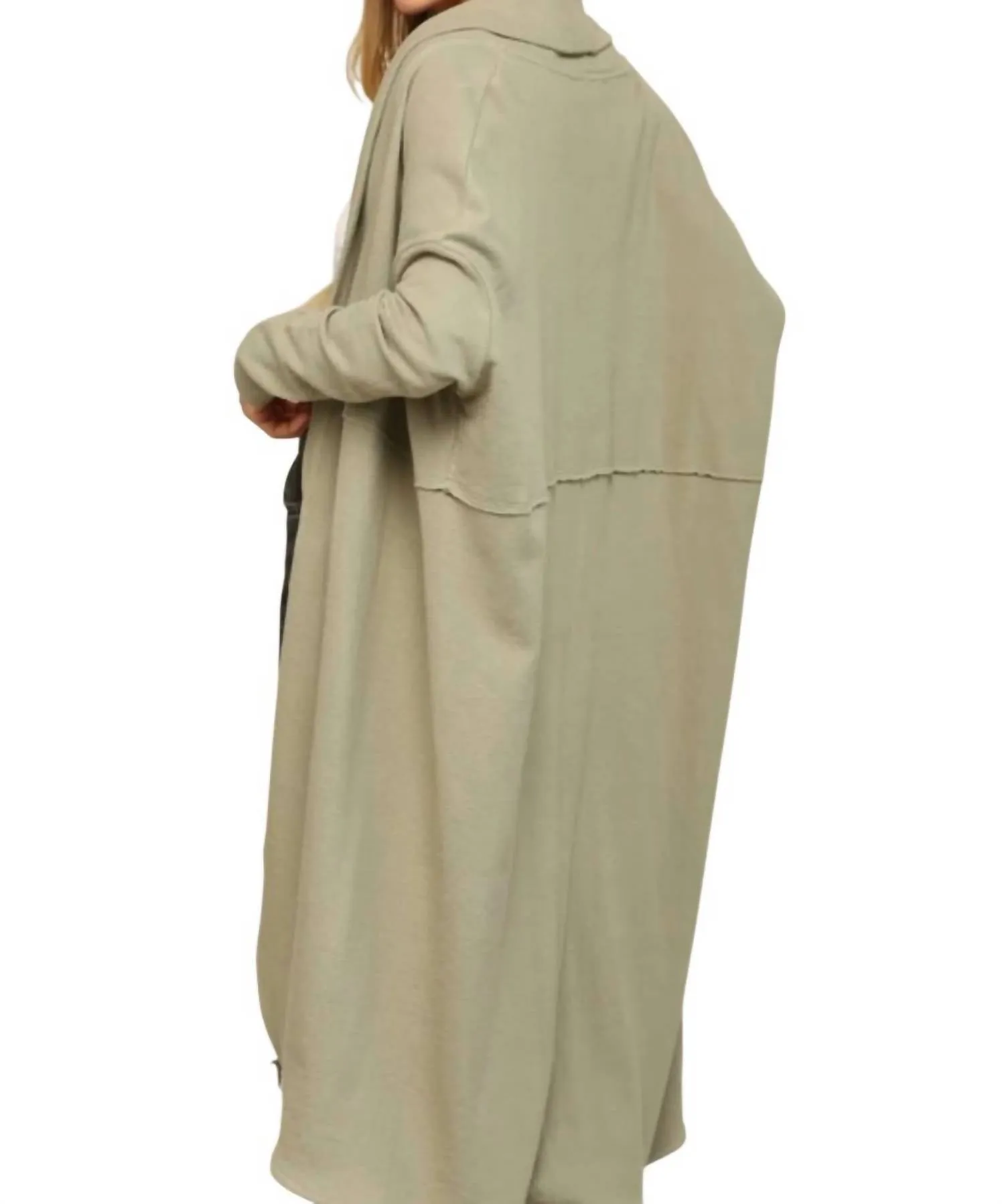 Übergroßer lässiger Cardigan in Salbeigrün