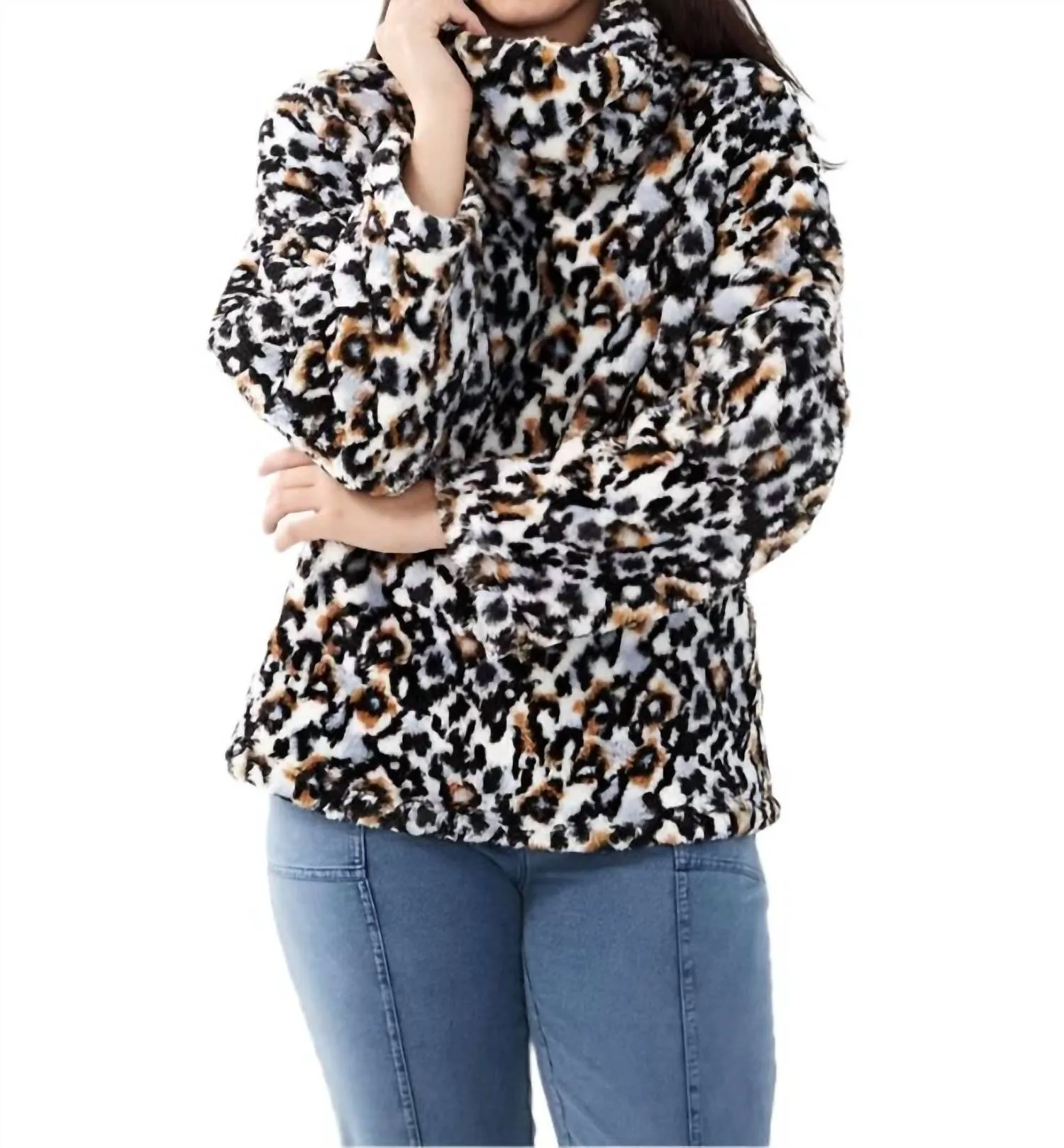 Plüschiger Kragenpullover in Schwarz-Multi