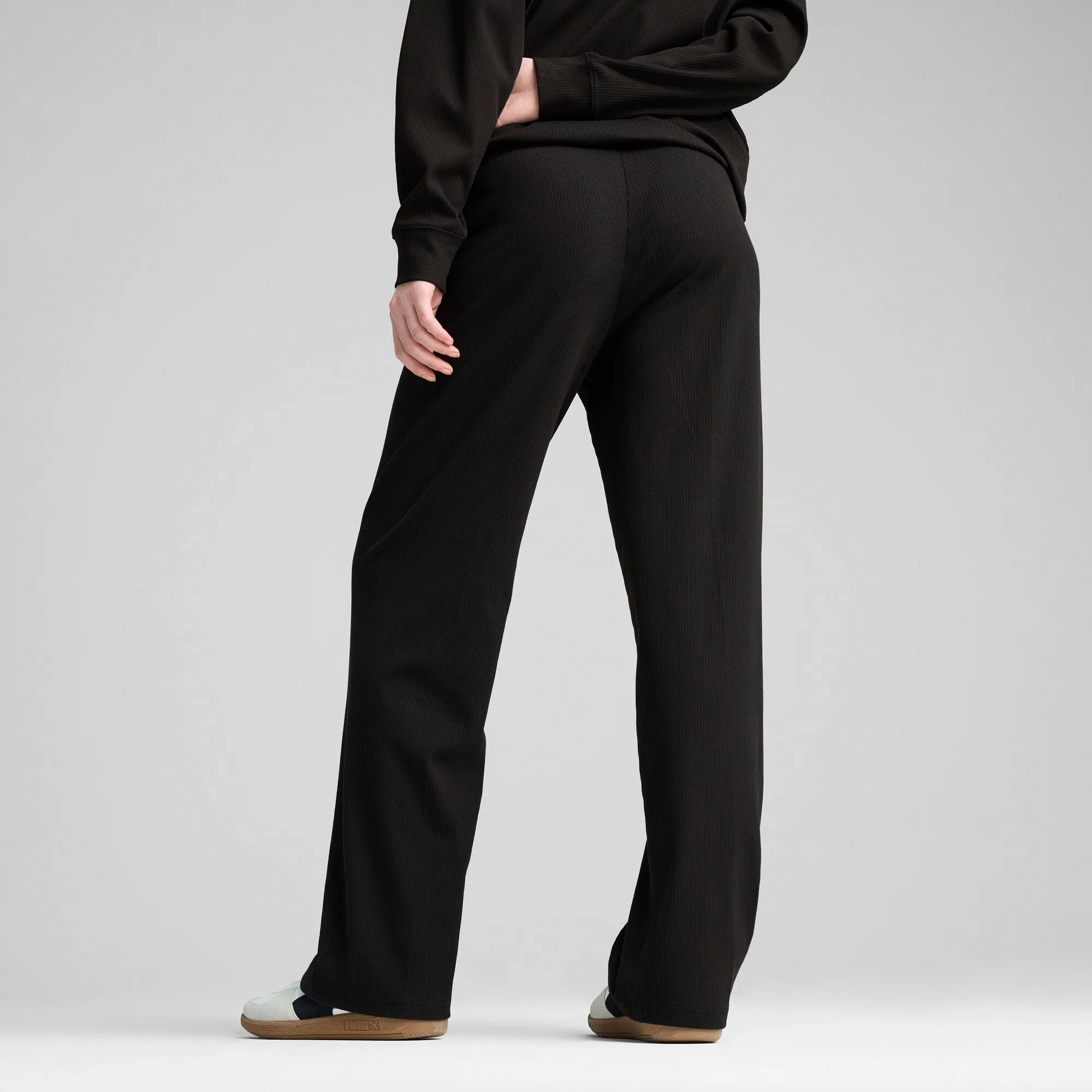PUMA Damen ESS ELEVATED High-Waist Straight Leg Rippenhose