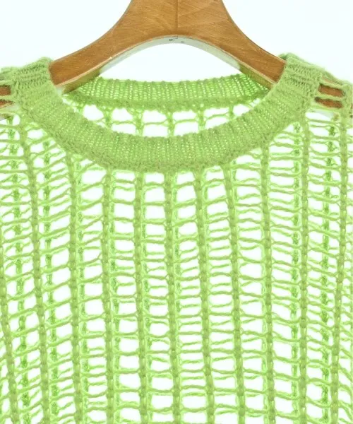 Ray Beams Pullover