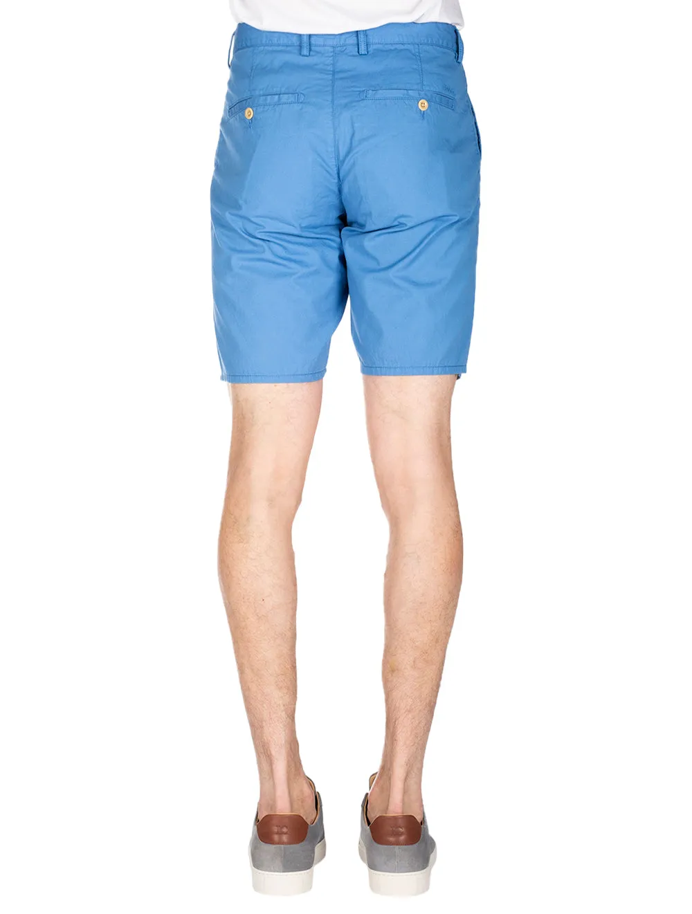 Entspannter Kurzhochtag Blau