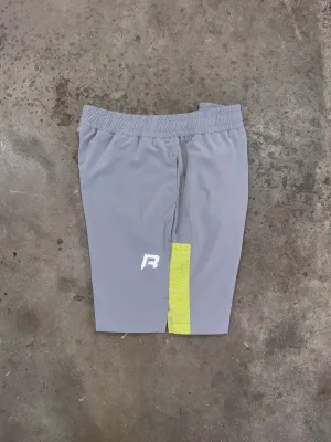 Reprimo Track Short - Grau / Volt