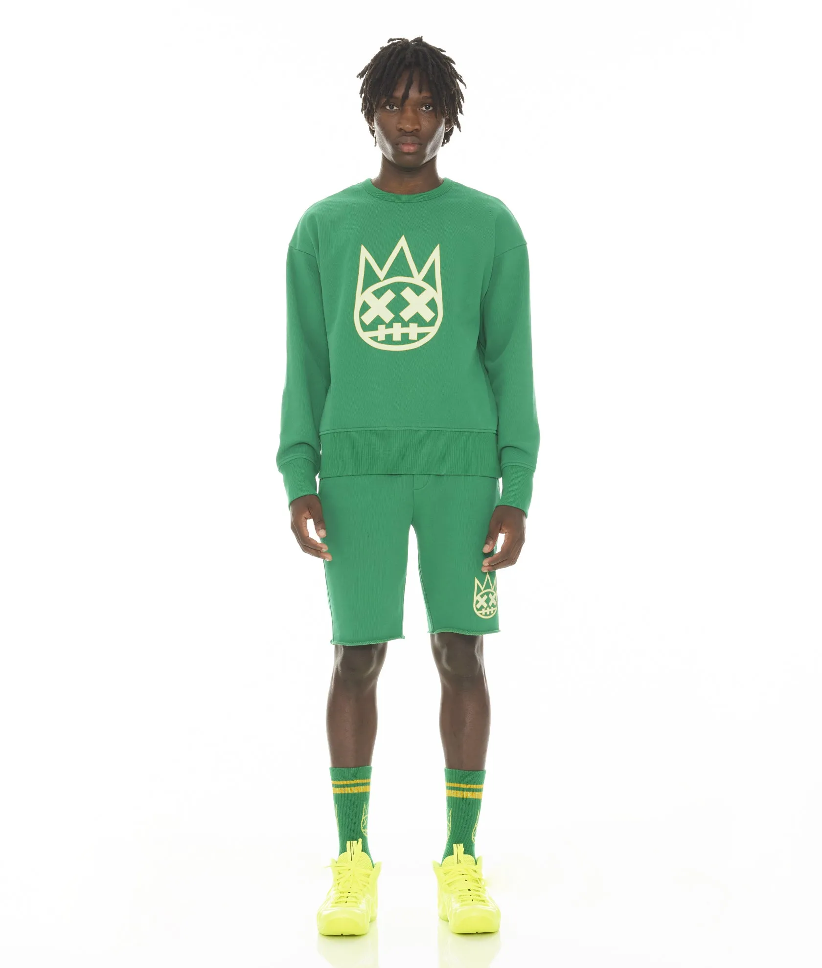 SWEATSHORT IN KELLY GRÜN