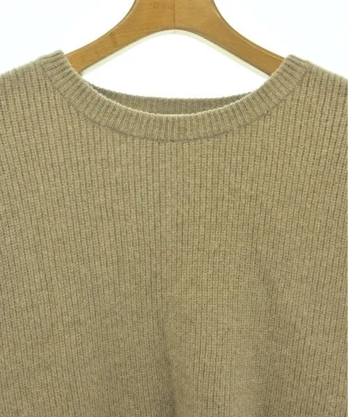 YOKE Pullover