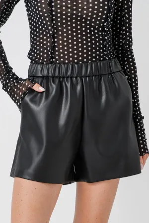 Z Supply Tia Kunstleder-Shorts
